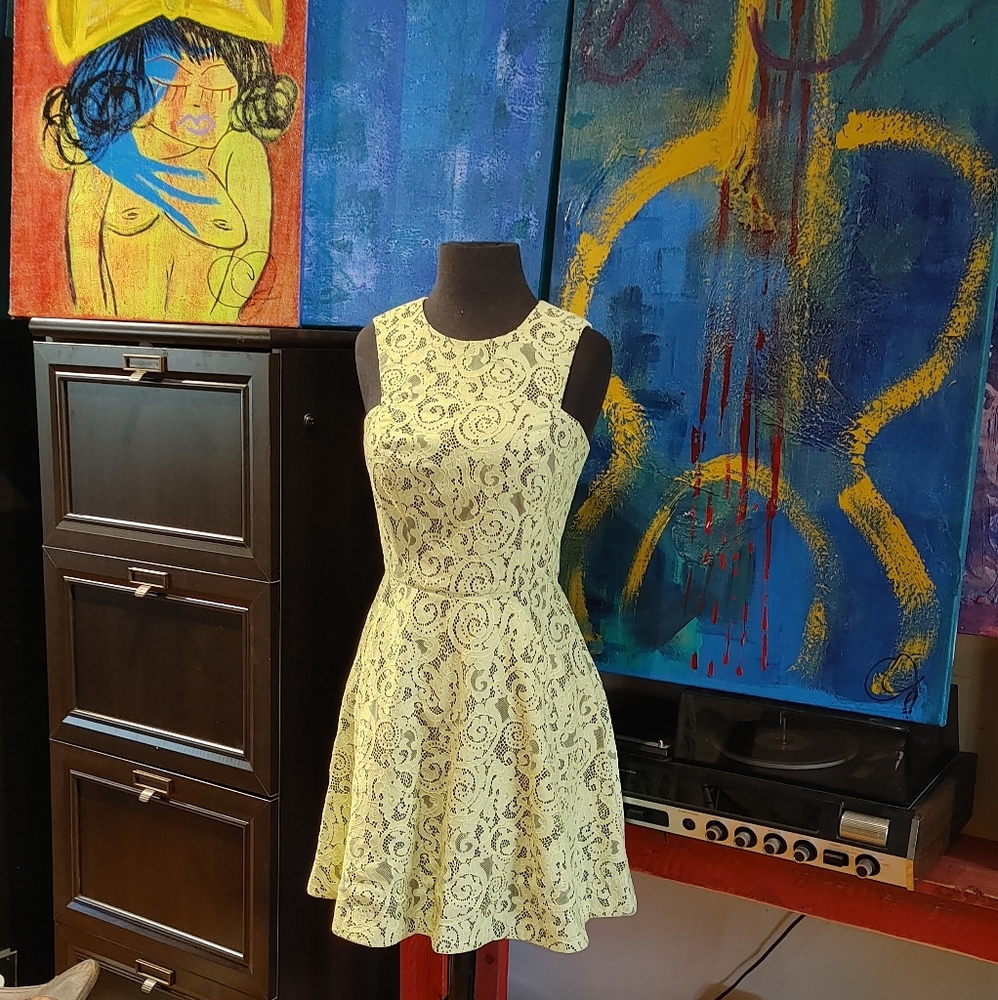 Bebe Dress